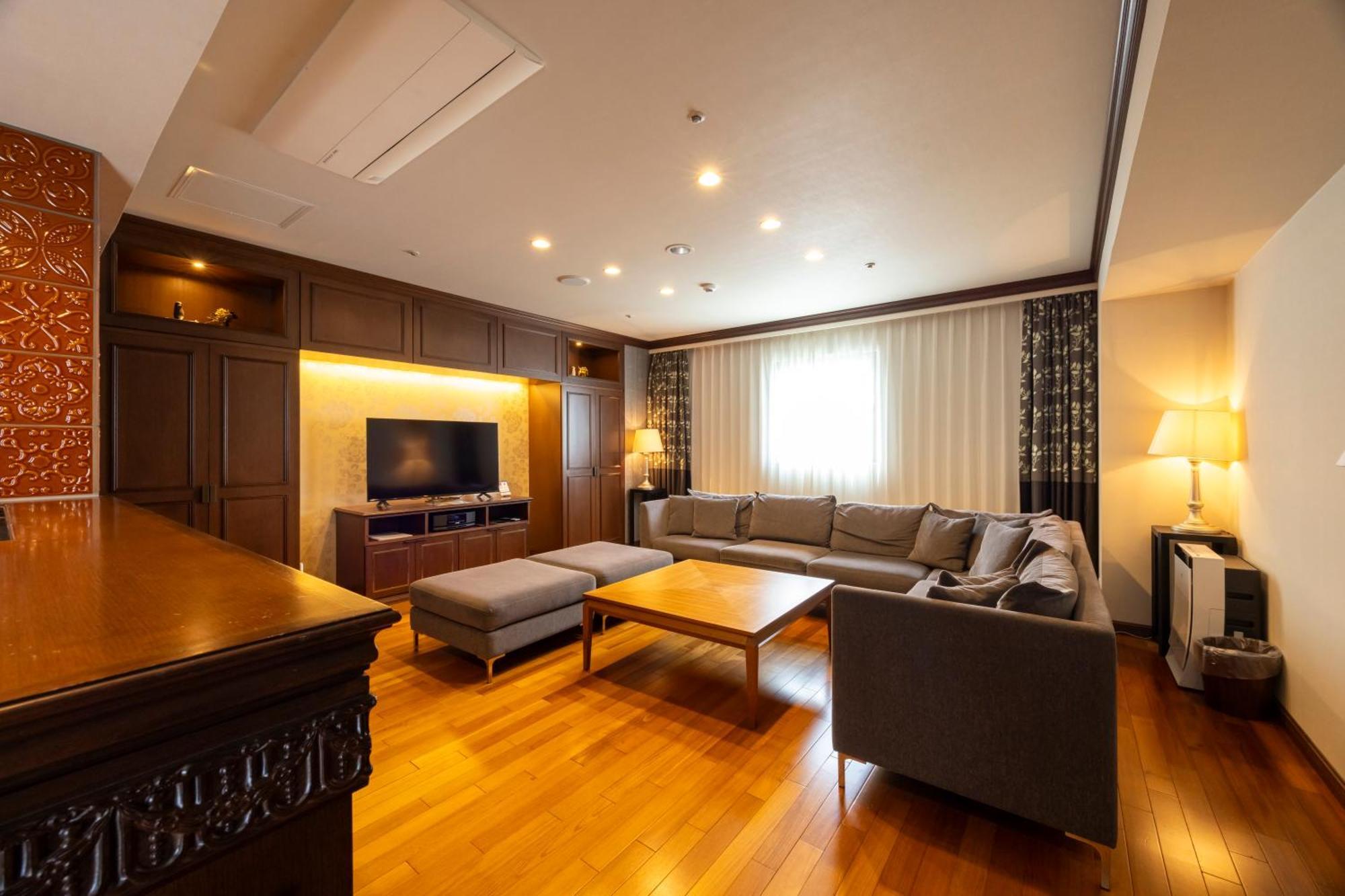 Kushiro Century Castle Hotel מראה חיצוני תמונה